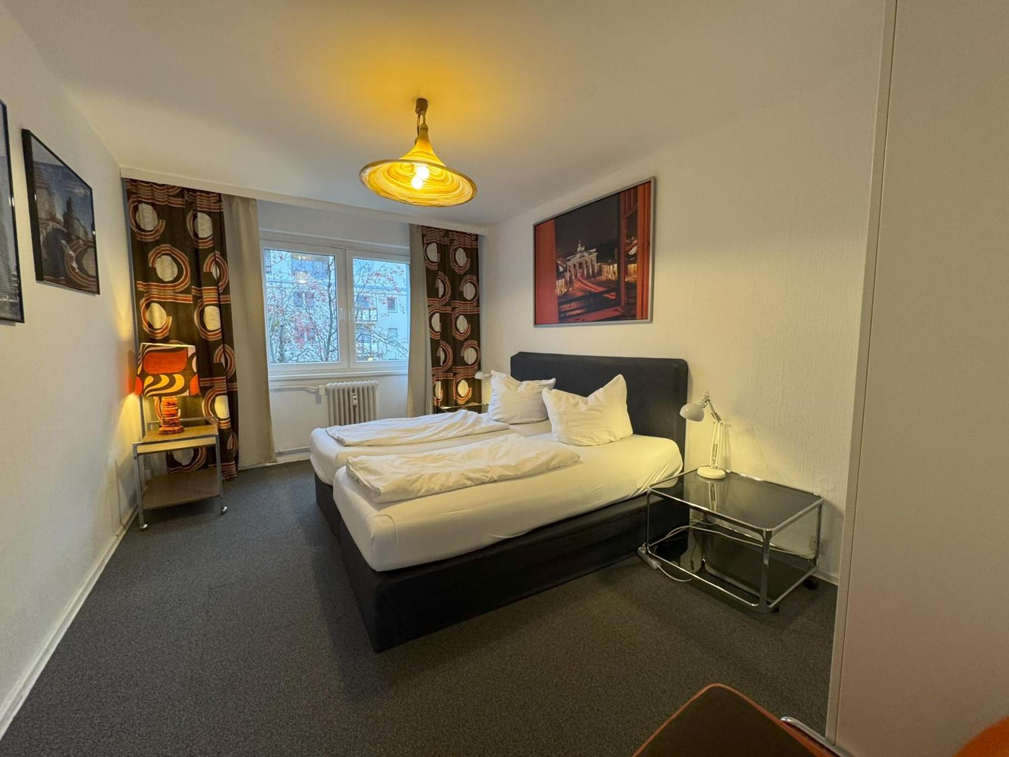 M M Central Vintage Family, Handwerker und Monteure Apartments Berlin Exterior foto